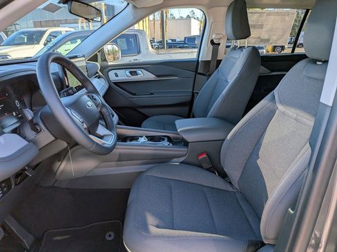 New 2026 Ford Explorer Active AWD/4WD image 23