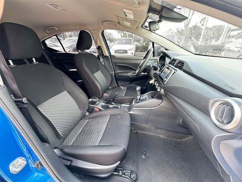 Used 2022 Nissan Versa S image 23