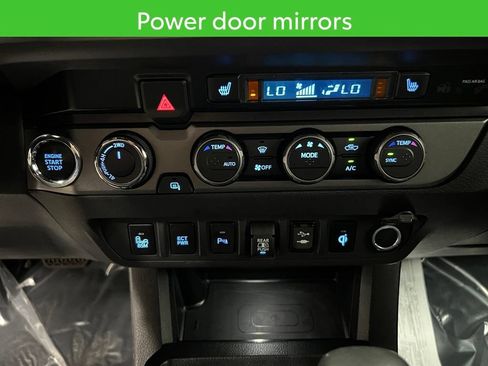 Used 2019 Toyota Tacoma TRD Sport AWD/4WD image 26
