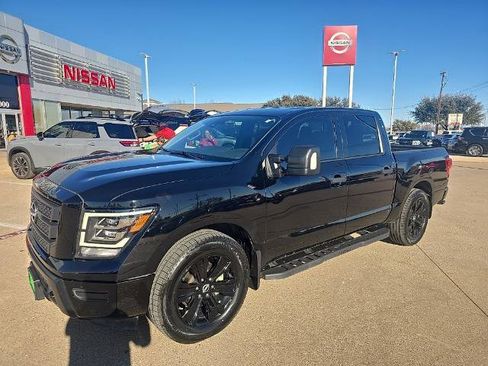 Certified 2023 Nissan Titan SV w/ SV Convenience Package image 1