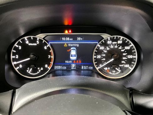 Used 2025 Nissan Altima 2.5 SR image 16