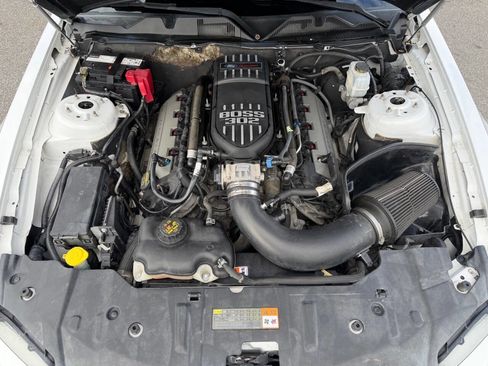 Used 2014 Ford Mustang GT Premium w/ Equipment Group 402A RWD image 16