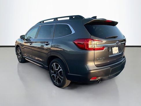 Used 2024 Subaru Ascent Limited w/ Technology Package image 3