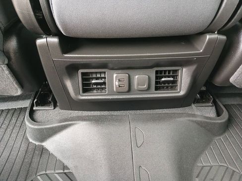 Used 2021 Chevrolet Silverado 1500 LT w/ Texas Edition Plus image 22