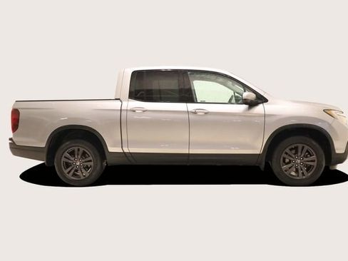 Used 2019 Honda Ridgeline Sport image 4
