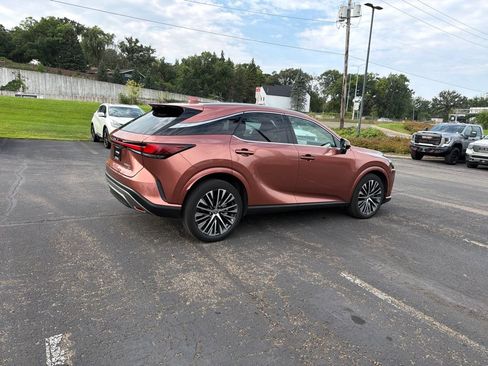 Used 2025 Lexus RX 350 w/ Convenience Package AWD/4WD image 29