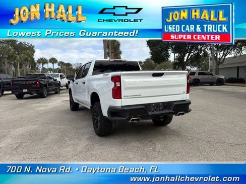 Used 2024 Chevrolet Silverado 1500 LT Trail Boss w/ Convenience Package II image 10