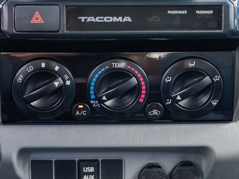 Used 2015 Toyota Tacoma PreRunner w/ TRD Off-Road Package RWD image 15