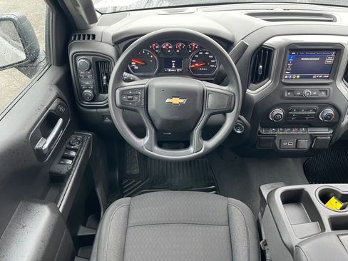 Used 2024 Chevrolet Silverado 1500 Custom image 21