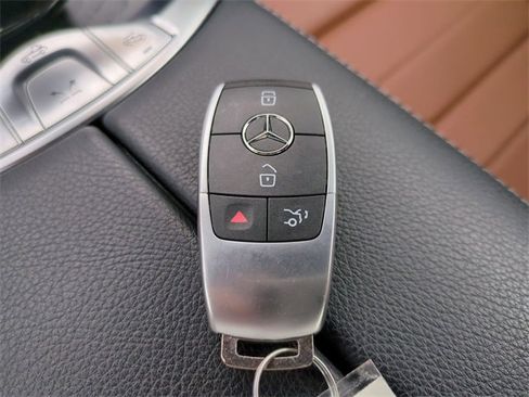 Used 2020 Mercedes-Benz C 300 4MATIC Cabriolet image 35