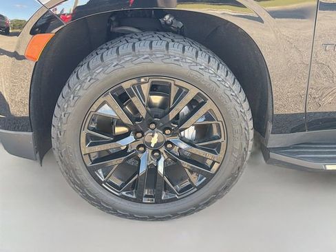 Used 2021 Chevrolet Tahoe LT image 14