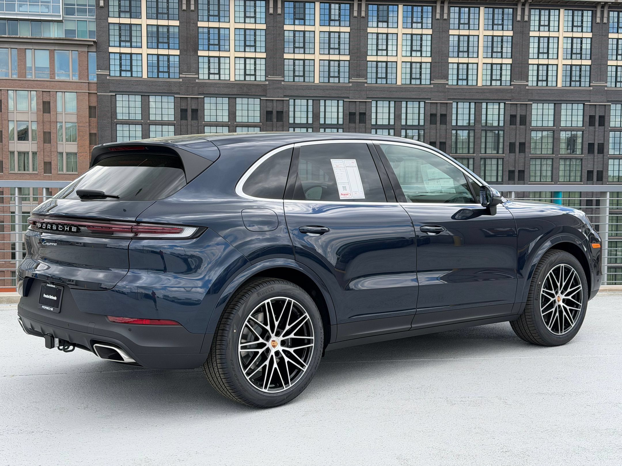 Used 2026 Porsche Cayenne AWD/4WD image 7