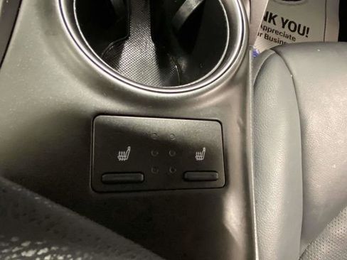 Used 2023 Toyota Camry XSE image 17