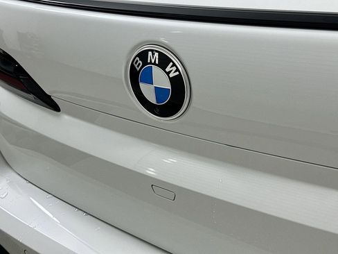 New 2025 BMW 740i w/ Executive Package image 22