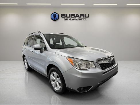 Used 2015 Subaru Forester 2.5i Limited AWD/4WD image 7