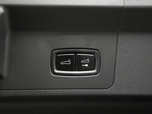 Used 2025 Porsche Panamera 4 E-Hybrid AWD/4WD image 15