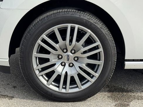 Used 2022 Ford Expedition Platinum image 44