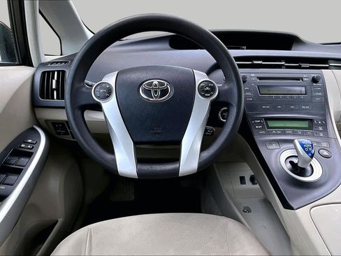 Used 2011 Toyota Prius Two FWD image 5