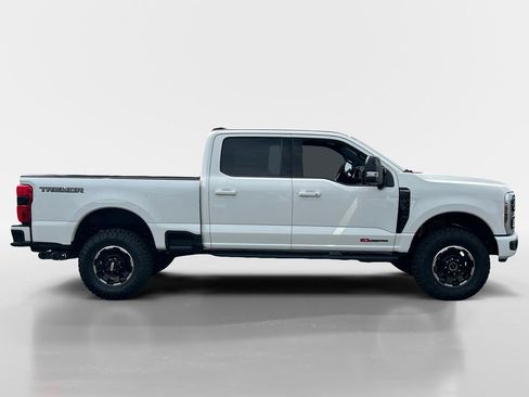 New 2025 Ford F350 Platinum w/ Tremor Off-Road Package image 28