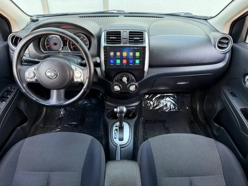 Used 2014 Nissan Versa SV w/ Convenience Package FWD image 14