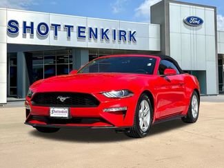 Used 2019 Ford Mustang Convertible RWD video 3