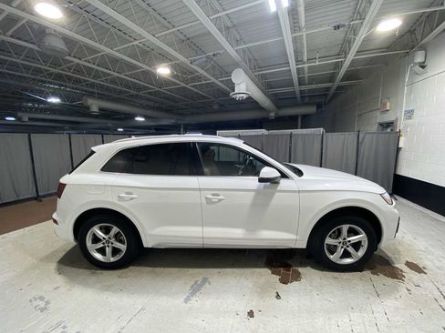 Used 2021 Audi Q5 2.0T Premium w/ Convenience Package AWD/4WD image 27