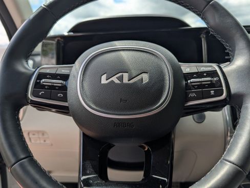 Used 2023 Kia Sorento SX Prestige AWD/4WD image 30