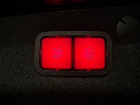 Used 2020 Mercedes-Benz C 300 C 300 image 16