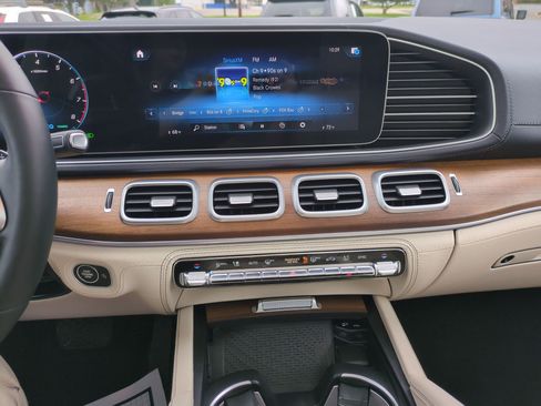 Used 2023 Mercedes-Benz GLE 450 4MATIC image 20