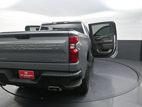 Used 2025 Chevrolet Silverado 1500 Custom Trail Boss AWD/4WD image 44