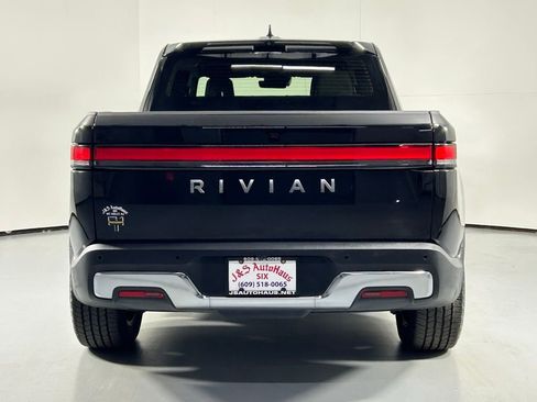 Used 2023 Rivian R1T Adventure image 6