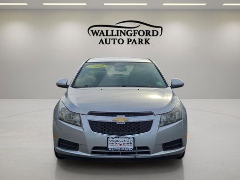Used 2012 Chevrolet Cruze LT image 2