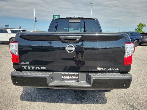 Used 2024 Nissan Titan SV AWD/4WD image 6