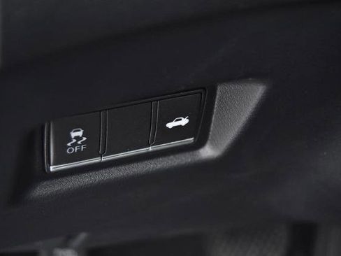 Used 2015 INFINITI Q50 Premium w/ Navigation Package image 10