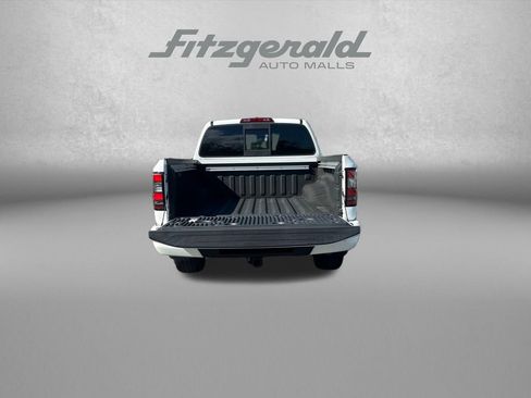 Used 2022 Nissan Frontier PRO-4X AWD/4WD image 11