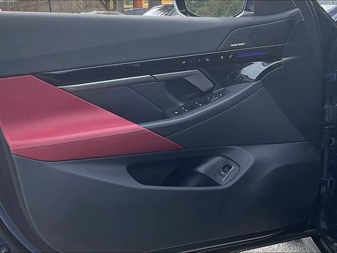 Used 2025 BMW 530i image 20