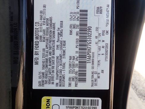Used 2016 Ford Fusion SE FWD image 7