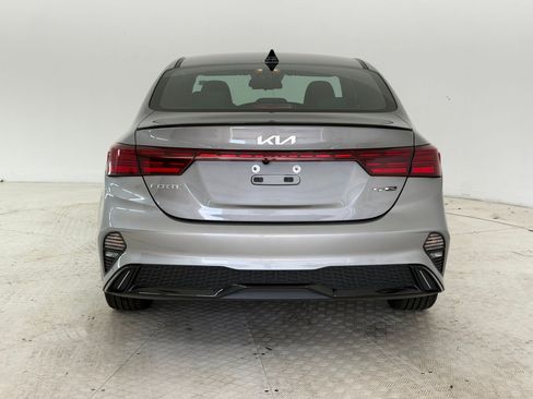 Used 2022 Kia Forte GT-Line image 7