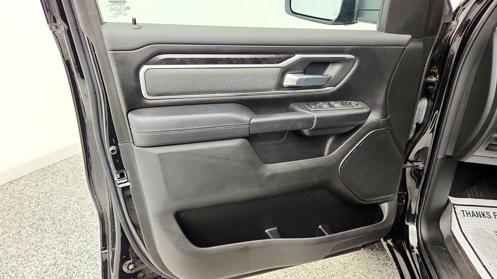 Used 2022 RAM 1500 Big Horn AWD/4WD image 10