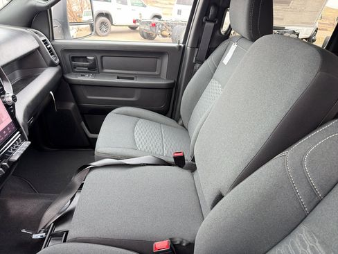 New 2026 RAM 2500 Tradesman AWD/4WD image 27