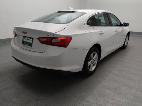 Used 2024 Chevrolet Malibu LT FWD image 9