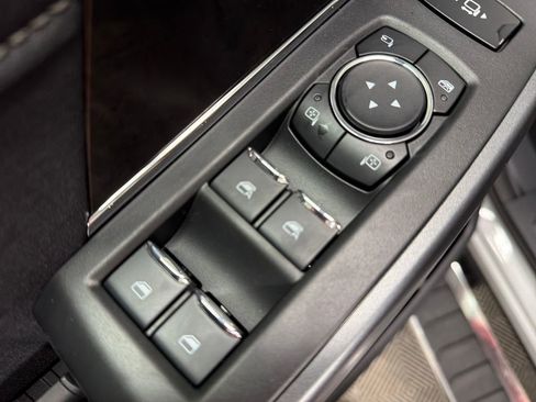 New 2026 Ford F250 Lariat w/ Lariat Premium Package image 16