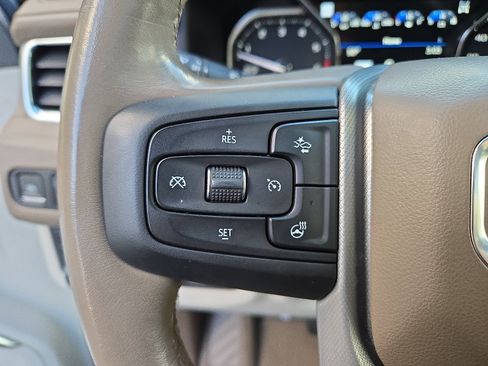 Used 2021 GMC Yukon Denali w/ Denali Ultimate Package image 23