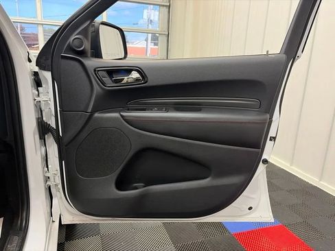 Used 2025 Dodge Durango R/T AWD/4WD image 23