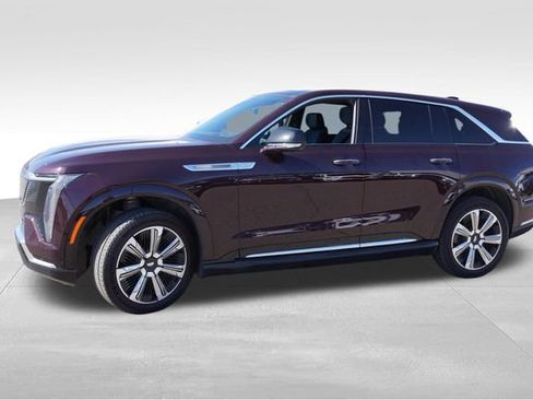 Used 2025 Cadillac Escalade IQ Luxury 2 w/ LPO, Premium Carpet Package AWD/4WD image 10