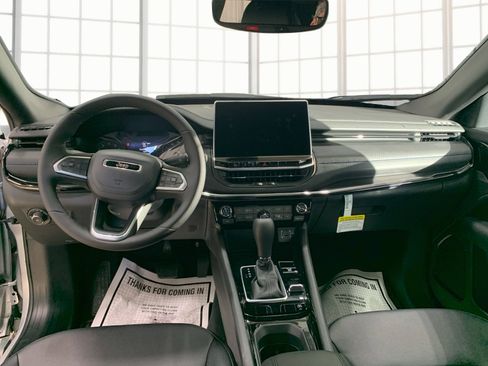 New 2026 Jeep Compass Latitude w/ Quick Order Package 29K AWD/4WD image 23