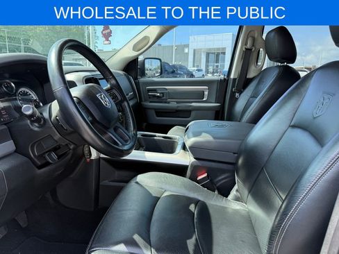 Used 2017 RAM 1500 Big Horn RWD image 9