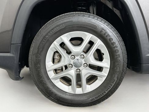 Used 2017 Jeep Compass Sport image 11