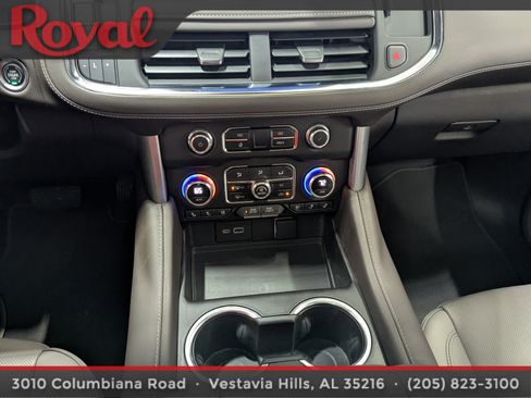 Used 2023 GMC Yukon SLT image 26