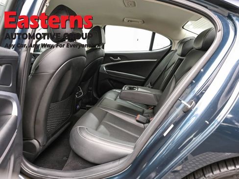 Used 2025 Genesis G70 2.5T RWD image 21